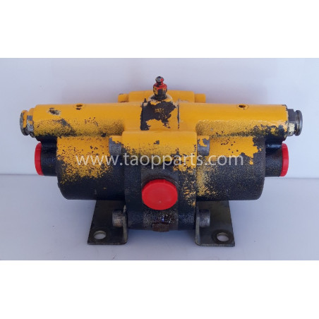 Komatsu Valve 424-35-15201...