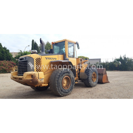 Pale gommate Volvo L120E...